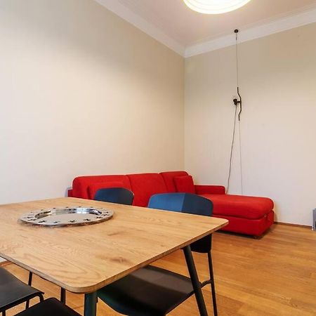 Da Giuliana - Moderno Bilocale Apartment Милано Екстериор снимка