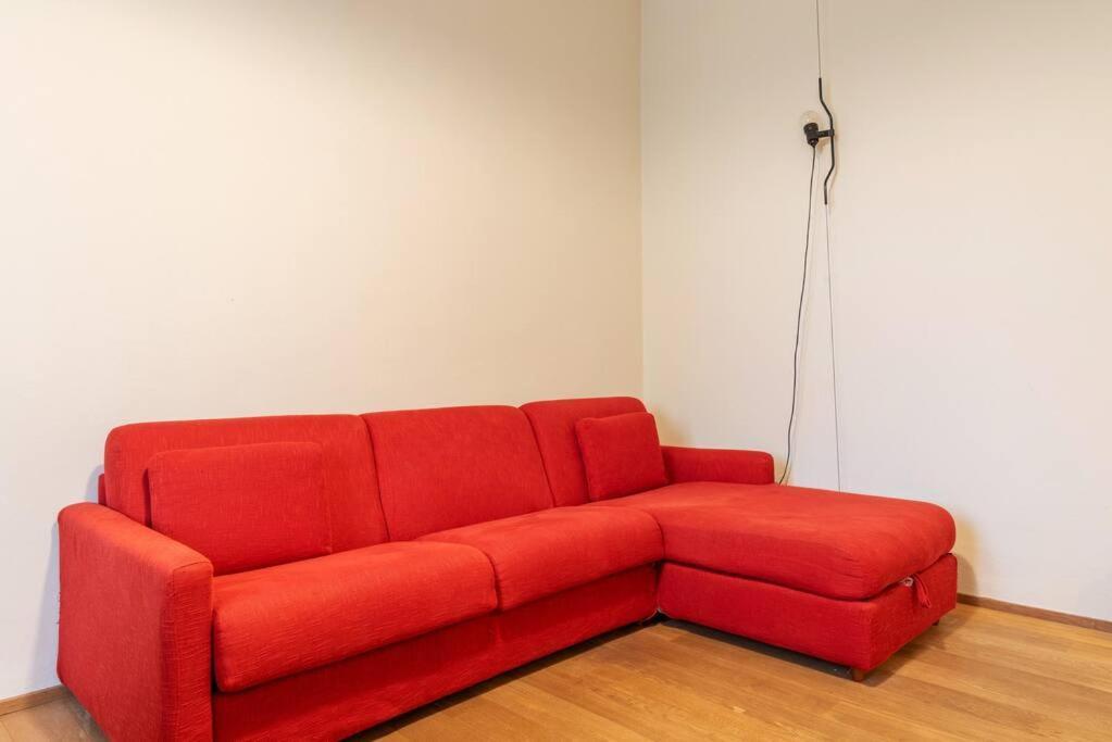 Da Giuliana - Moderno Bilocale Apartment Милано Екстериор снимка